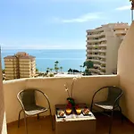 Spacious In Benalbeach With Sea Views Appartamento