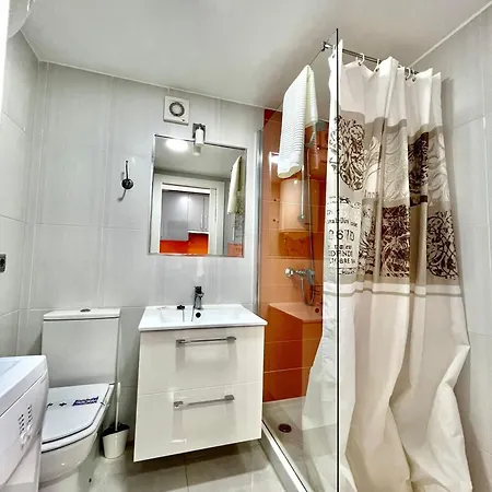 Spacious In Benalbeach With Sea Views Benalmadena